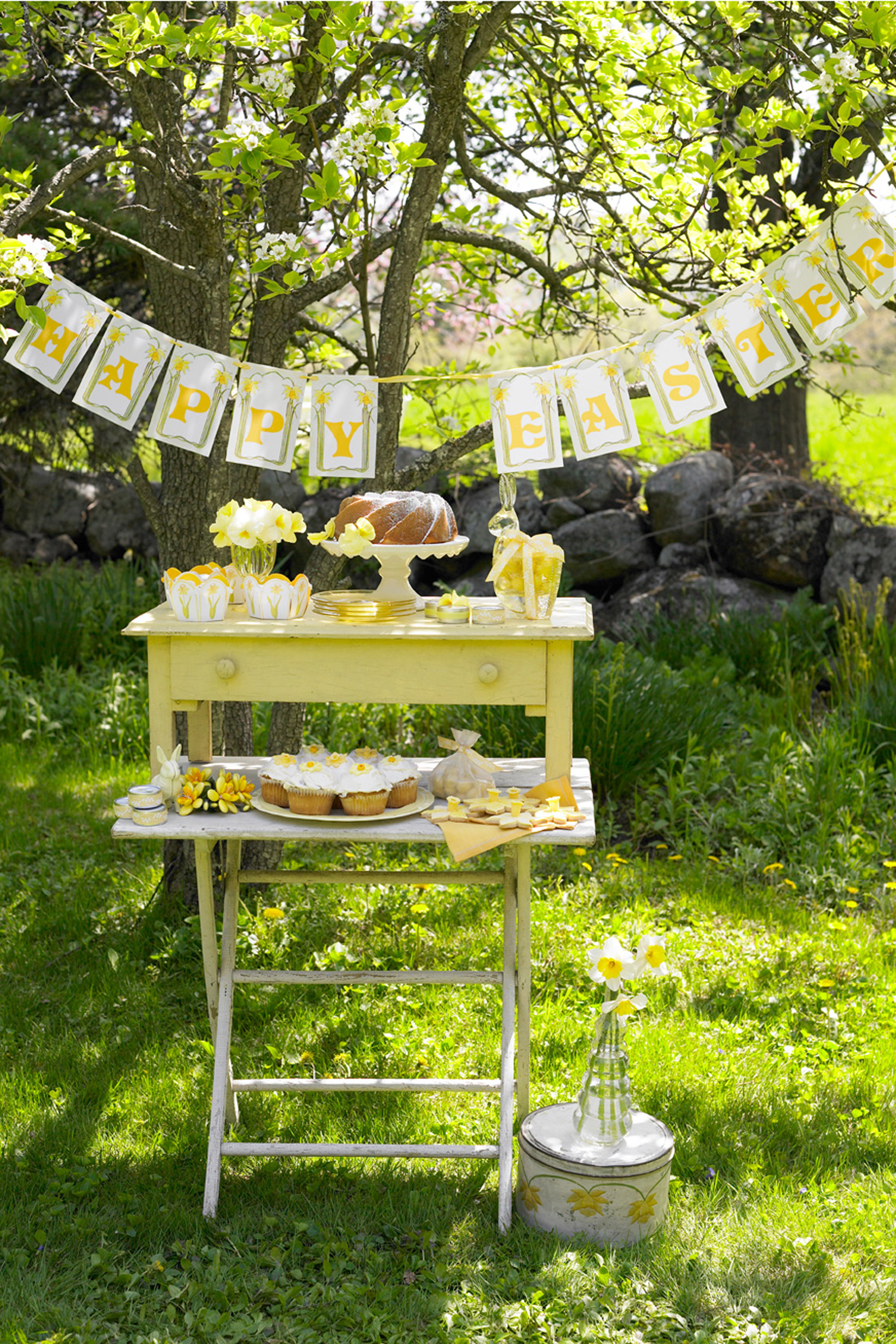 Easter Party Decorating Ideas 30+ easter party ideas - decorations, food, and games for easter Easter Party Decorating Ideas 30+ easter party ideas - decorations, food, and games for easter