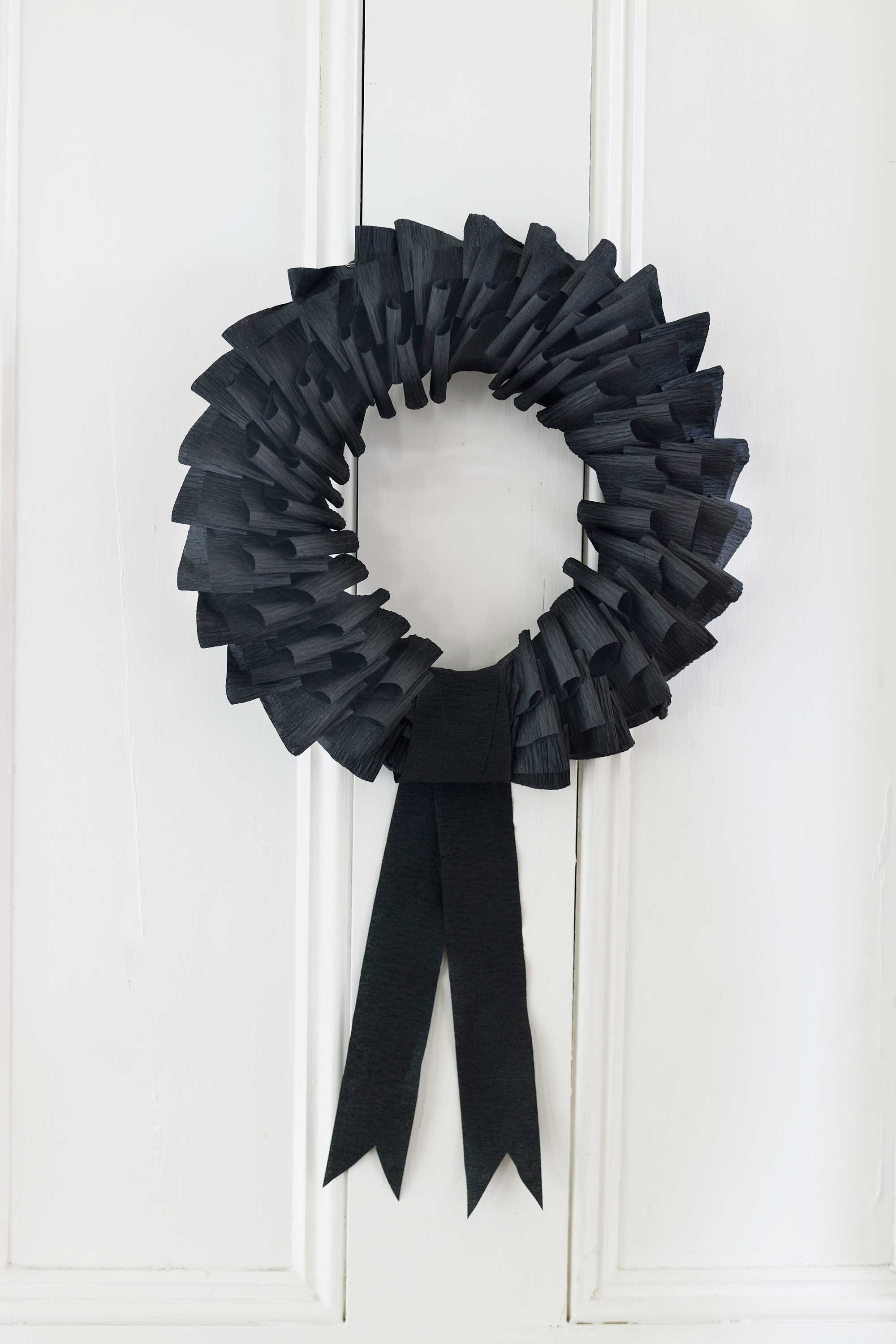 40 easy diy halloween decorations homemade do it yourself halloween decor ideas - Craft Halloween Decorations 40 easy diy halloween decorations homemade do it yourself halloween decor ideas - Craft Halloween Decorations