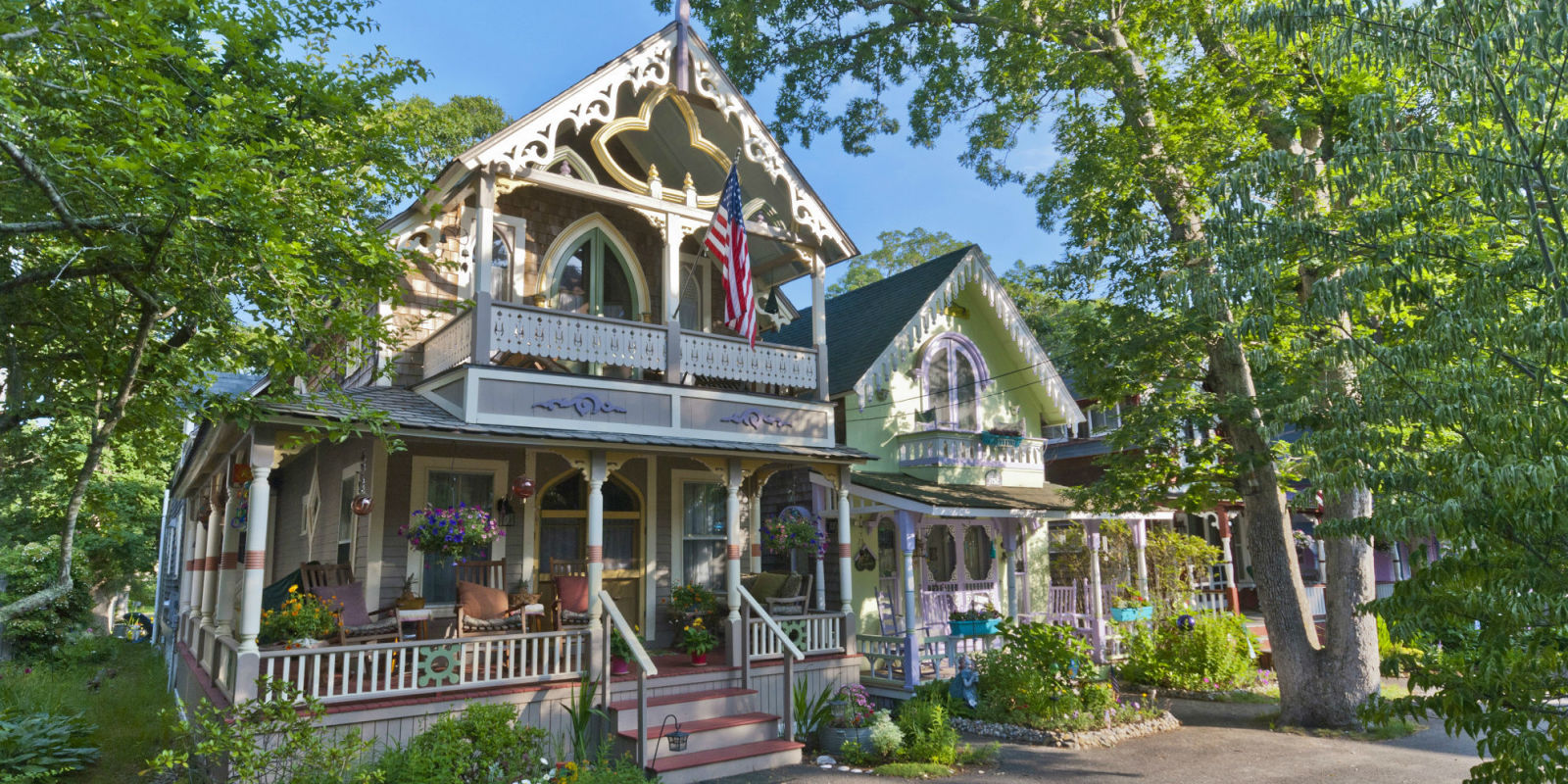 The History of Martha's Vineyard Gingerbread Houses Oak Bluffs