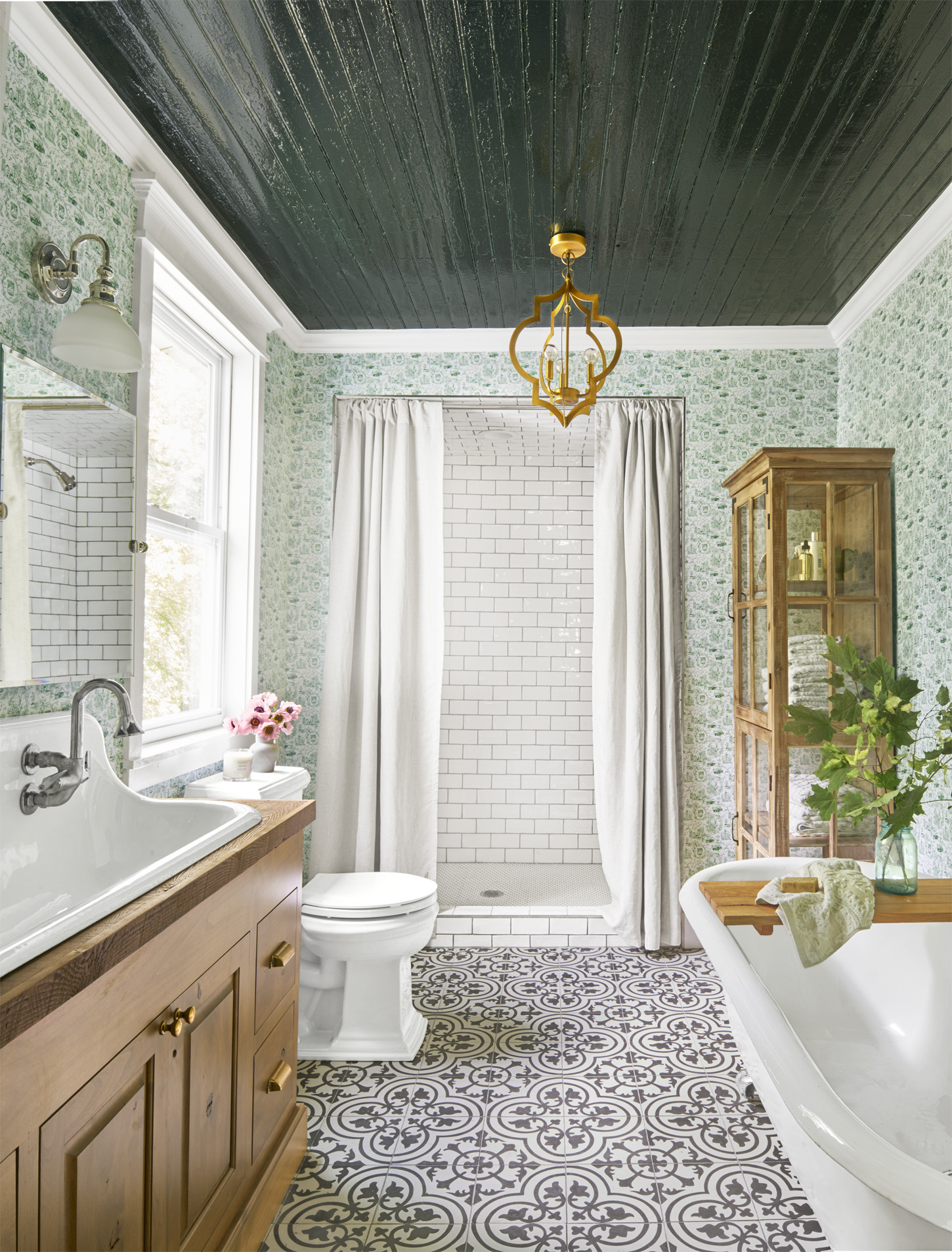 Country Living 2016 Makeover Takeover - Holly Williams Tennessee Country Living 2016 Makeover Takeover - Holly Williams Tennessee