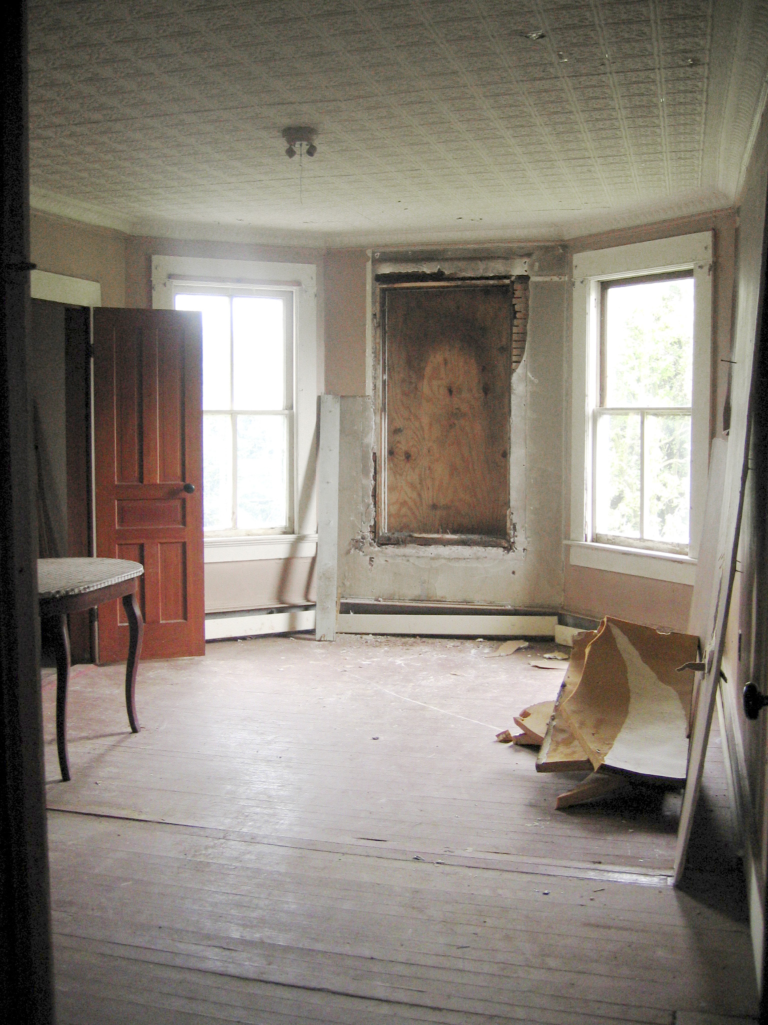 Remodeling Ideas For Older Homes renovating an old house - before and after pictures of home Remodeling Ideas For Older Homes renovating an old house - before and after pictures of home