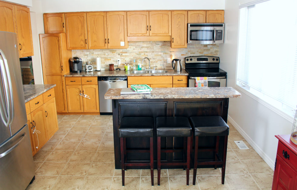 Diy Kitchen Cabinets Before And After 10 diy kitchen cabinet makeovers - before & after photos that Diy Kitchen Cabinets Before And After 10 diy kitchen cabinet makeovers - before & after photos that