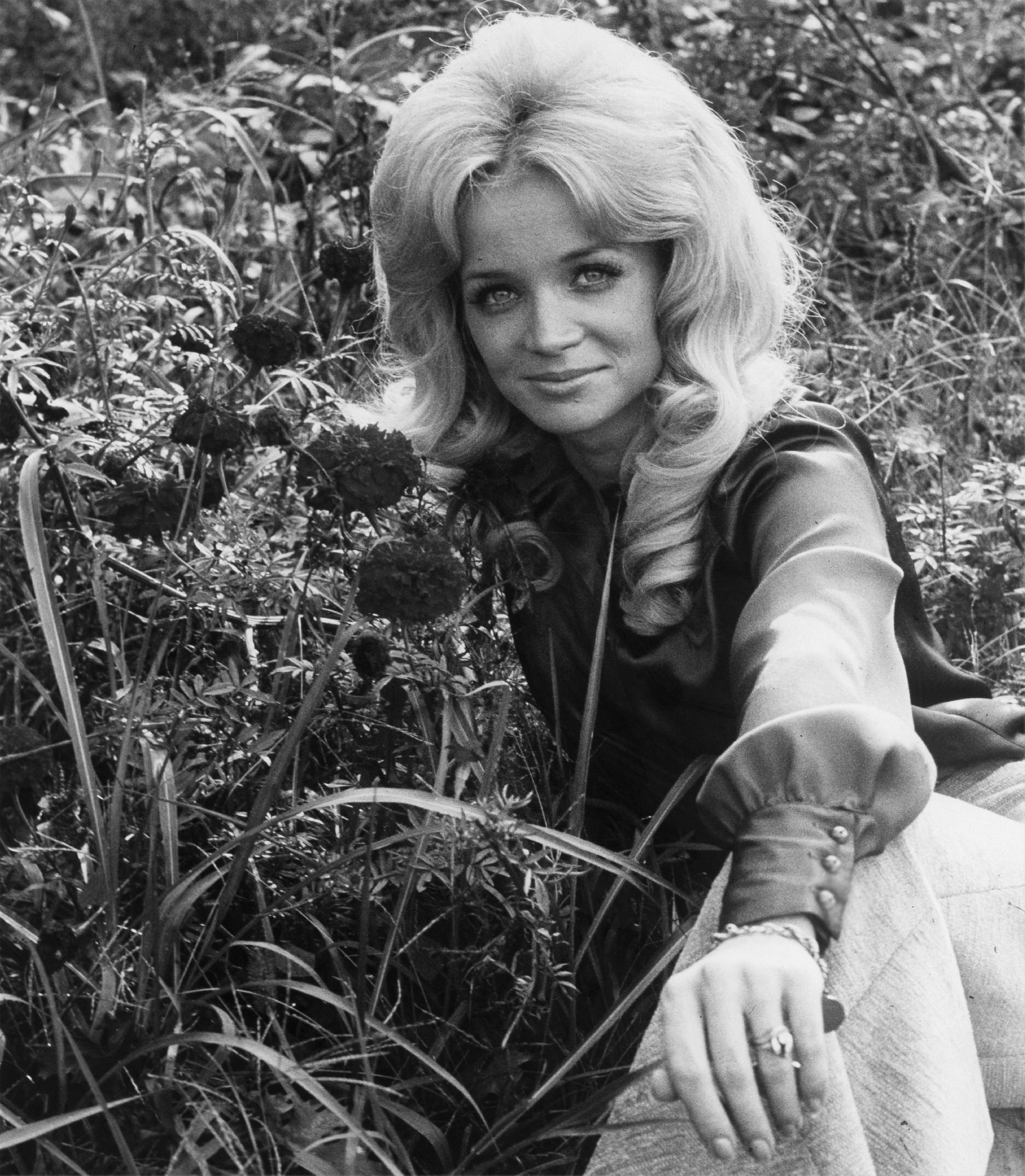 Is Barbara Mandrell Still Alive - nhs21z7