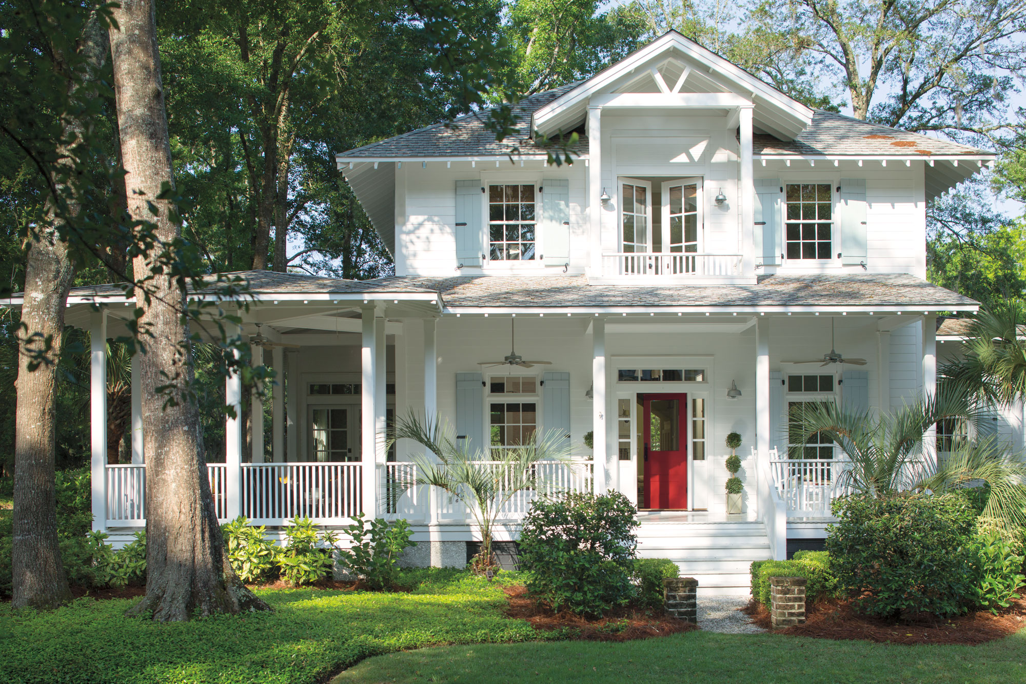 5 Best Home Exterior Paint Colors for Spring What Colors to Paint a House