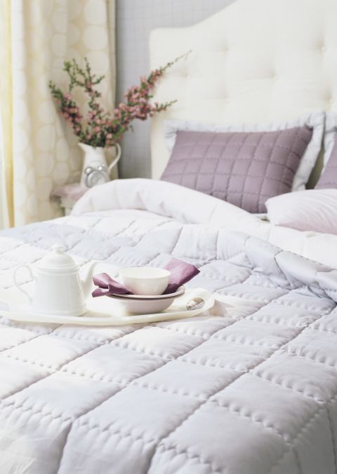 http://clv.h-cdn.co/assets/17/16/480x674/1492813009-favorite-designer-colors-purple.jpg