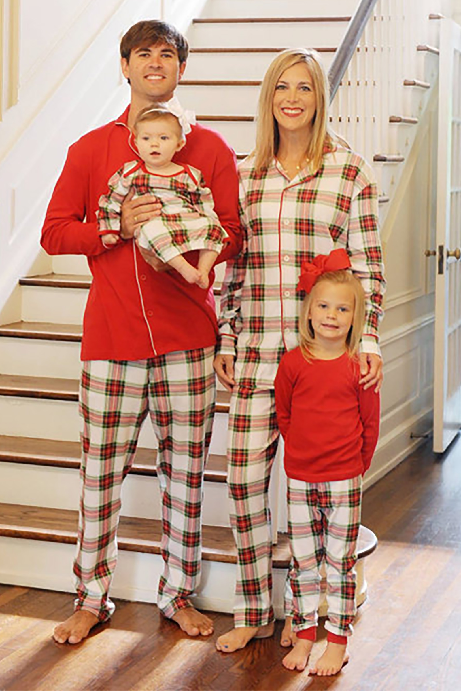 Christmas Pajama Family Photos Christmas Pajamas Family Crazy Girls