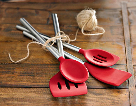 Modern Kitchen Utensils retro kitchenware - modern kitchen items with 1950s style Modern Kitchen Utensils retro kitchenware - modern kitchen items with 1950s style