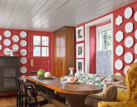 Decorating with red ideas for red rooms and home decor