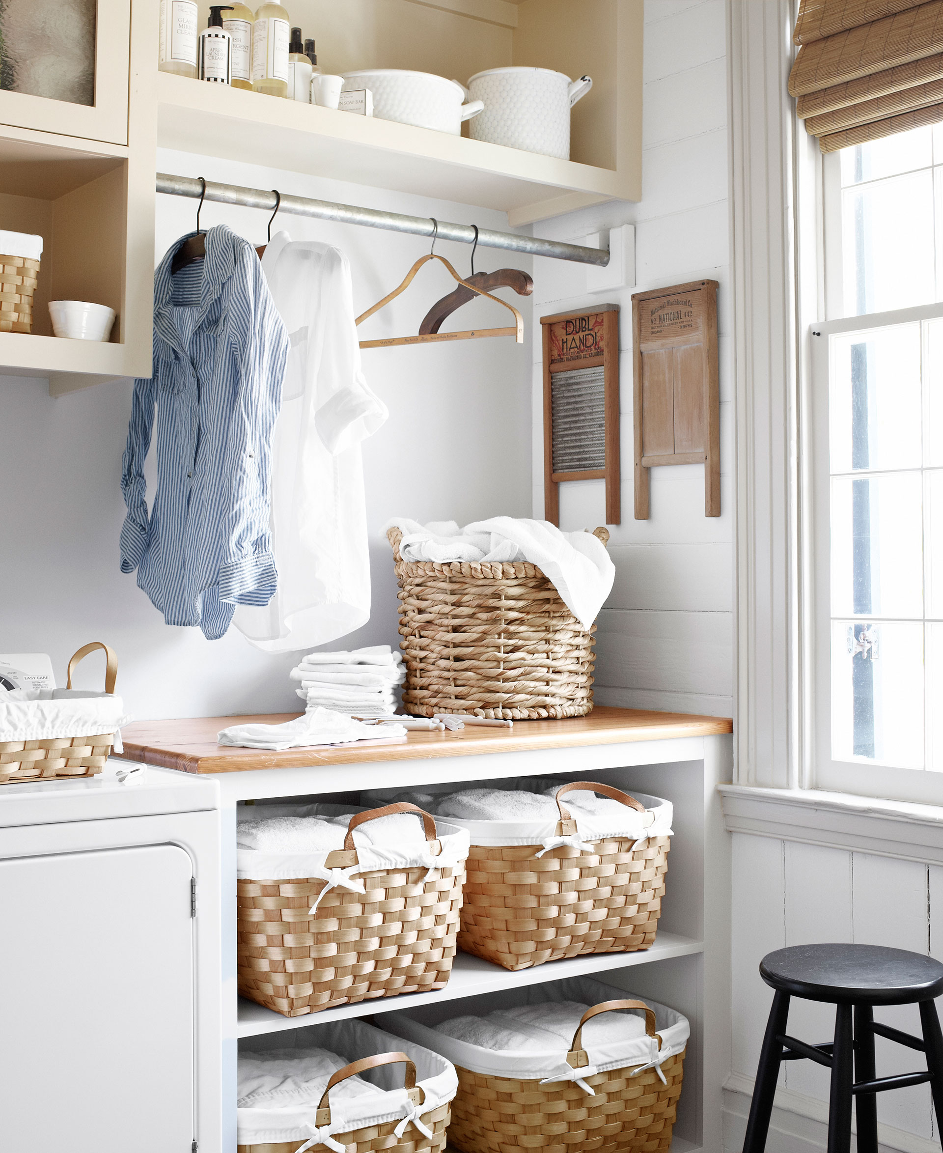 Mud room ideas decorating a mud or laundry room
