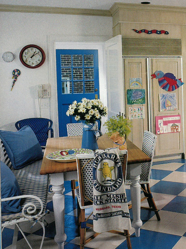 Vintage Country Living - Country Kitchen Decor