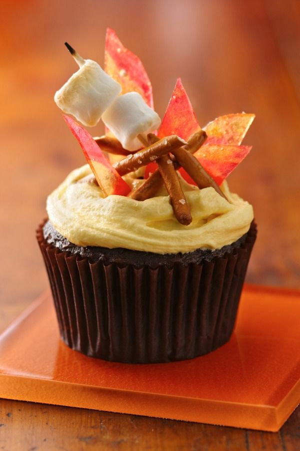 Fall Cupcake Decorating Ideas | Iron Blog