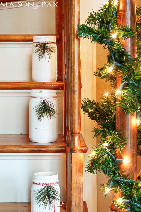 Because your staircase deserves some Christmas decor, too. Get the tutorial at Maison de Pax. 